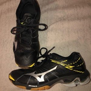Mizuno Volleyball Shoes